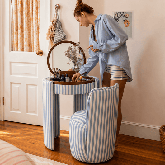Luigi Vanity Set